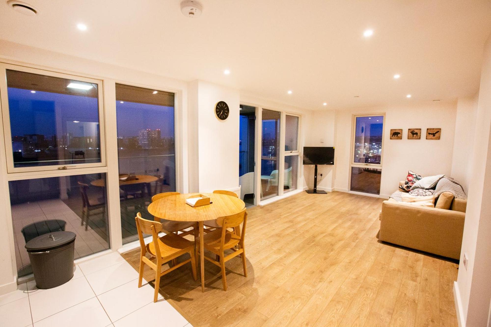Waterfront- London Greenwich O2 Arena 2 Bed Flat ภายนอก รูปภาพ